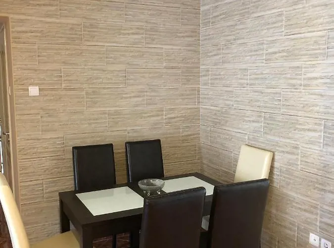 Oli Apartment *